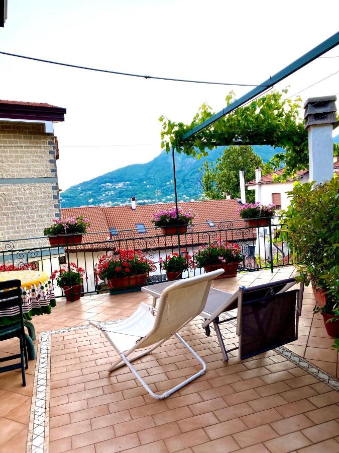 アジェーロラ Il Ritrovo Delle Volpi Bed & Breakfast エクステリア 写真
