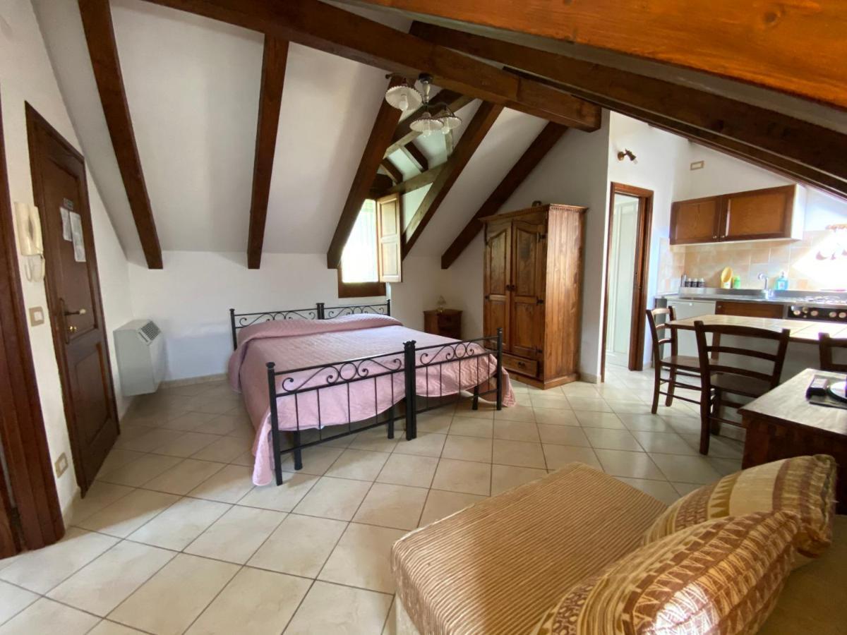 アジェーロラ Il Ritrovo Delle Volpi Bed & Breakfast エクステリア 写真