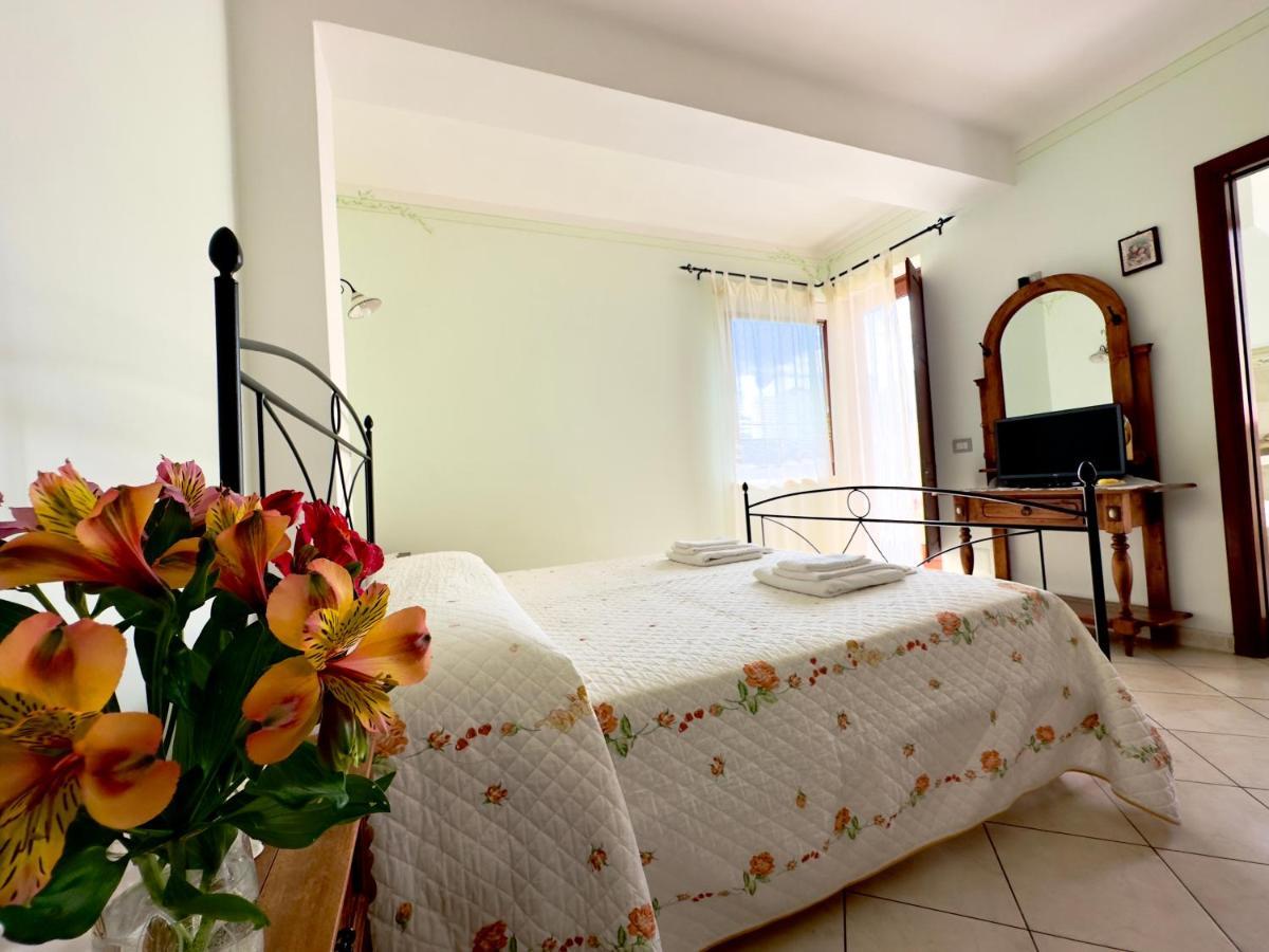 アジェーロラ Il Ritrovo Delle Volpi Bed & Breakfast エクステリア 写真