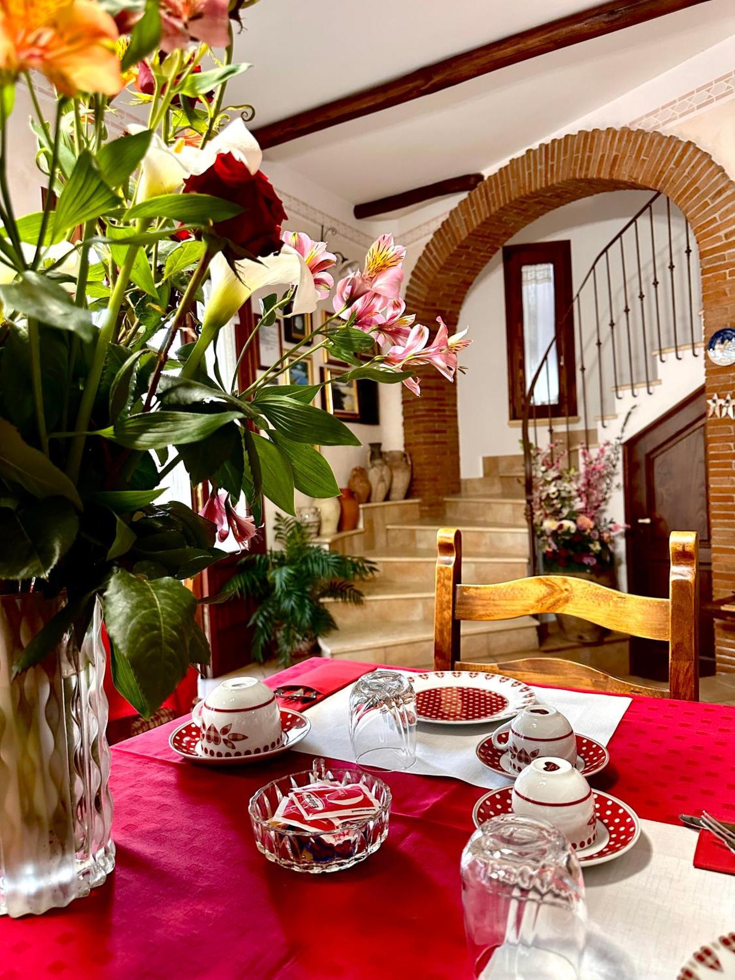 アジェーロラ Il Ritrovo Delle Volpi Bed & Breakfast エクステリア 写真