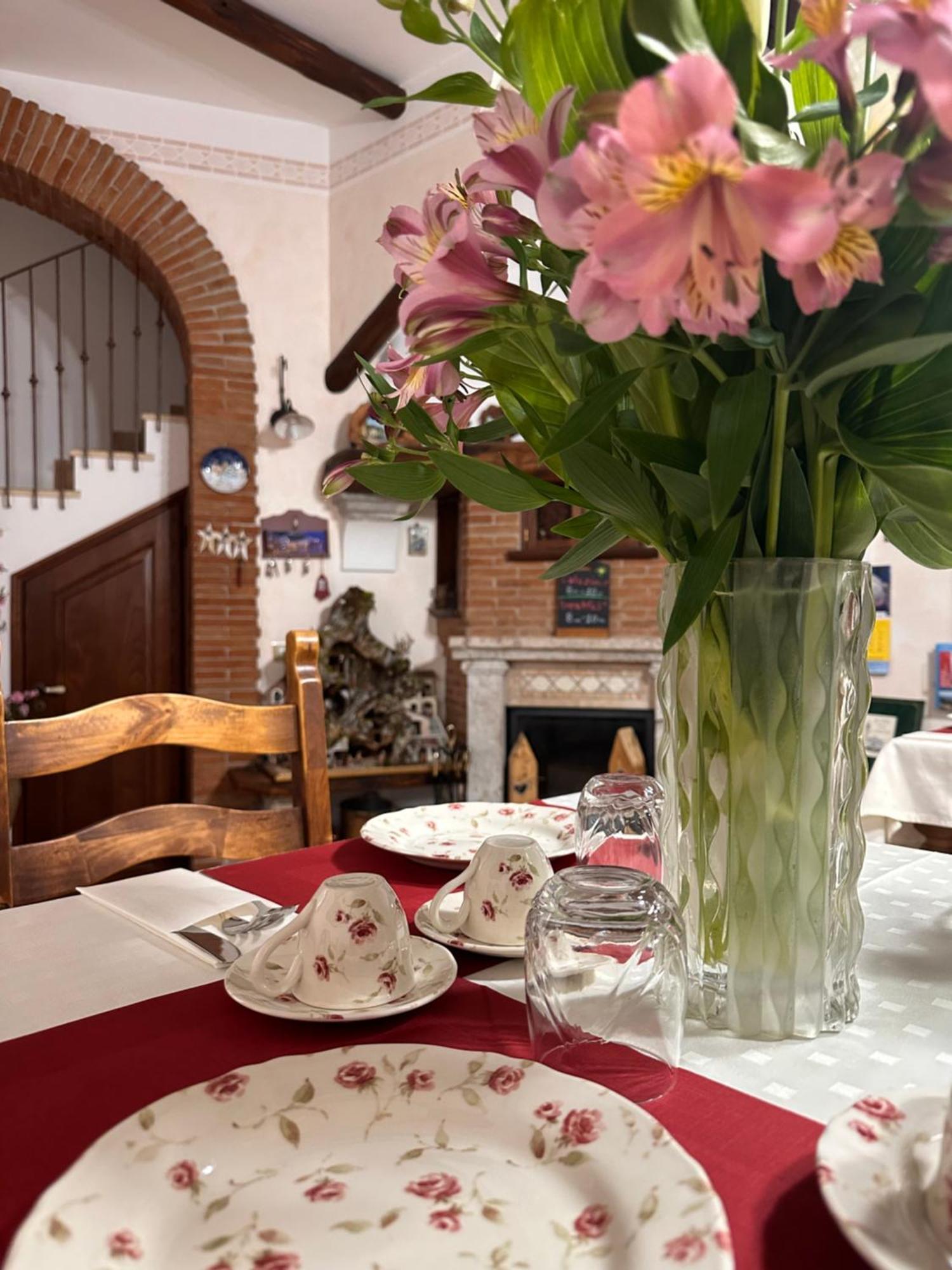 アジェーロラ Il Ritrovo Delle Volpi Bed & Breakfast エクステリア 写真
